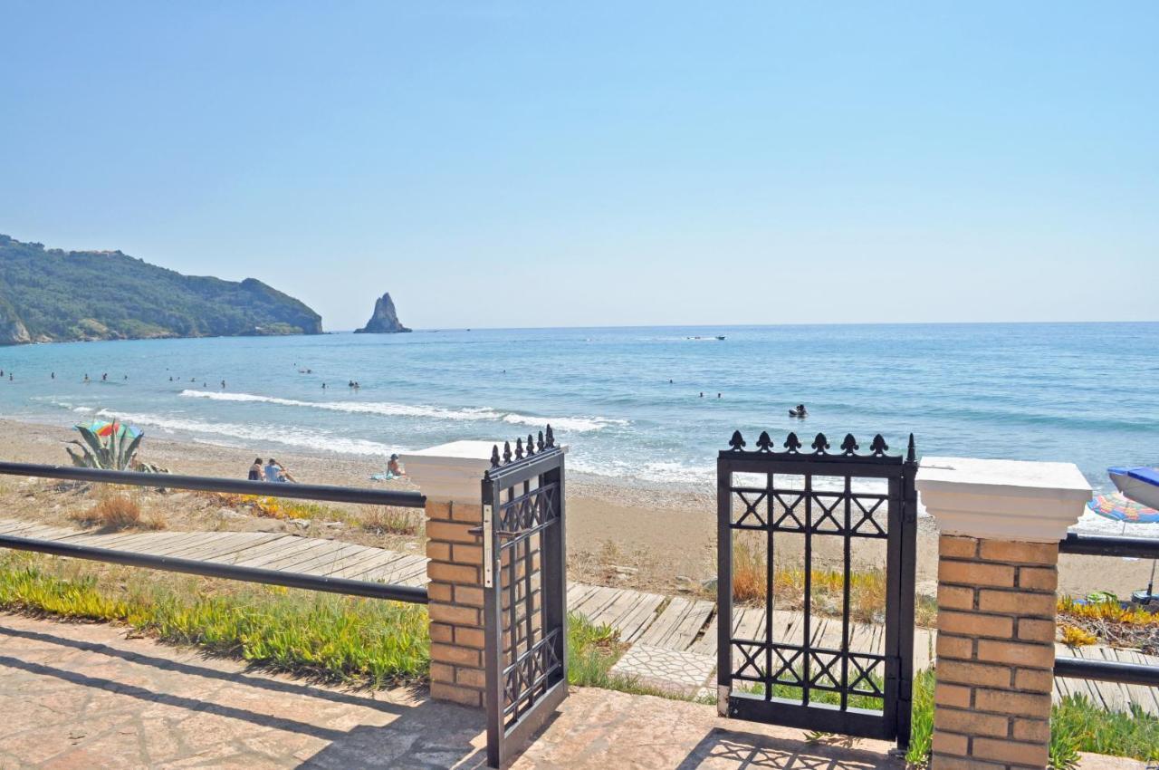 Beach House Yannis 3 In Agios Gordios Beach On Corfu Exterior photo